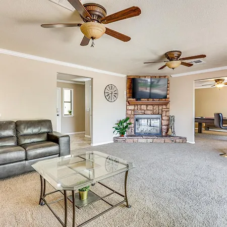 Pet-Friendly Home With Game Room In Las Vegas!